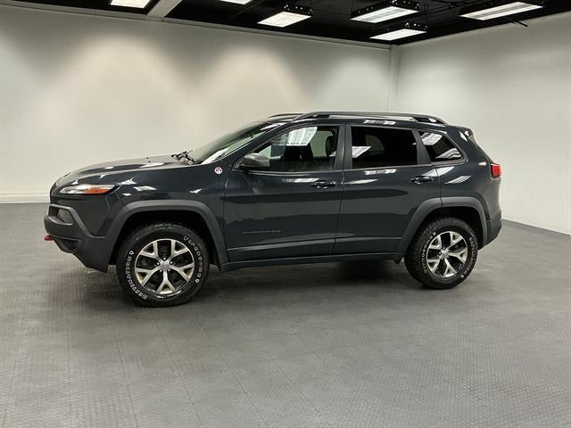 Used 2017 Jeep Cherokee Trailhawk with VIN 1C4PJMBS9HW565695 for sale in Pomeroy, OH