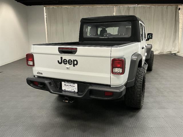 2024 Jeep Gladiator Sport