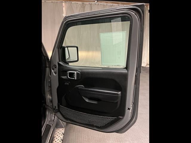 2023 Jeep Gladiator Willys 4x4
