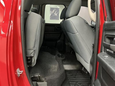 2018 RAM 1500 Express Quad Cab 4x4 6'4" Box