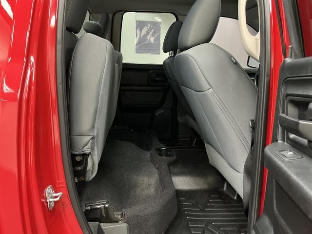 2018 RAM 1500 Express Quad Cab 4x4 6'4" Box