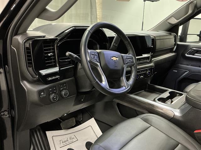 2025 Chevrolet Silverado 3500 HD LTZ DRW