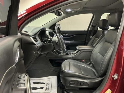 2020 GMC Acadia SLT
