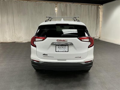2024 GMC Terrain AT4