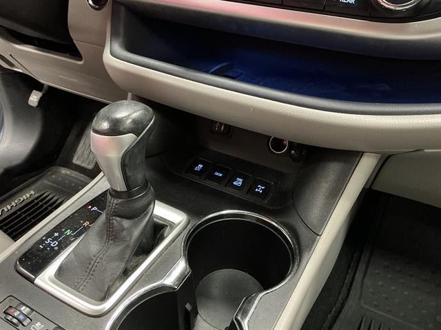 2015 Toyota Highlander Limited V6
