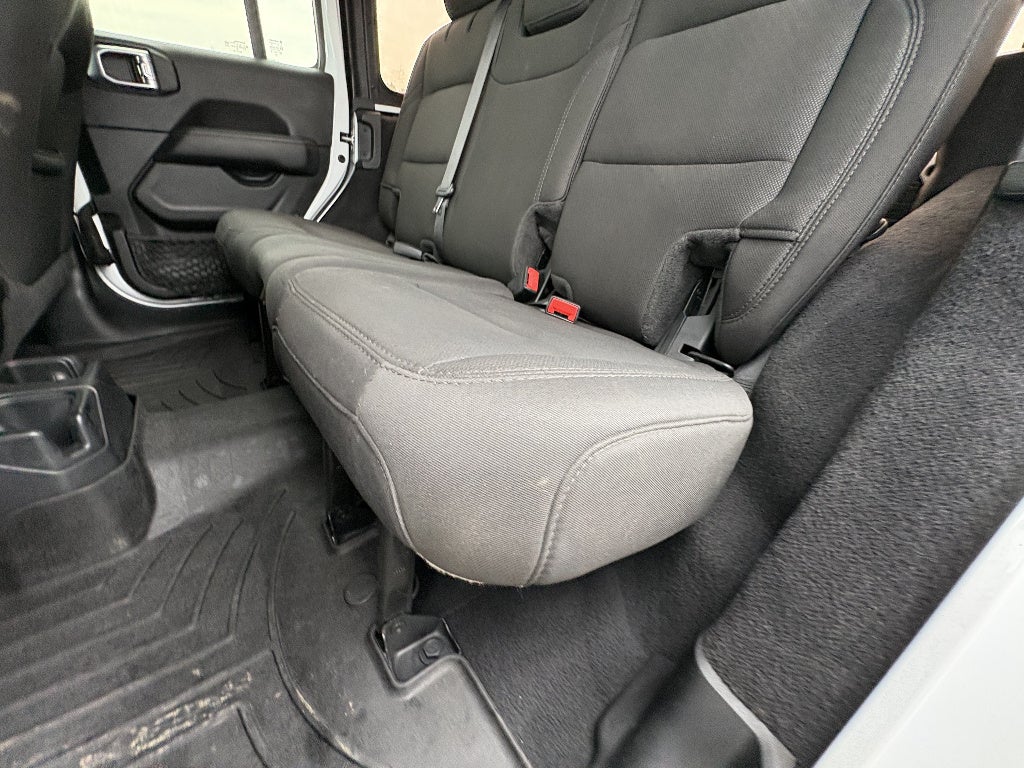 2021 Jeep Wrangler Sahara