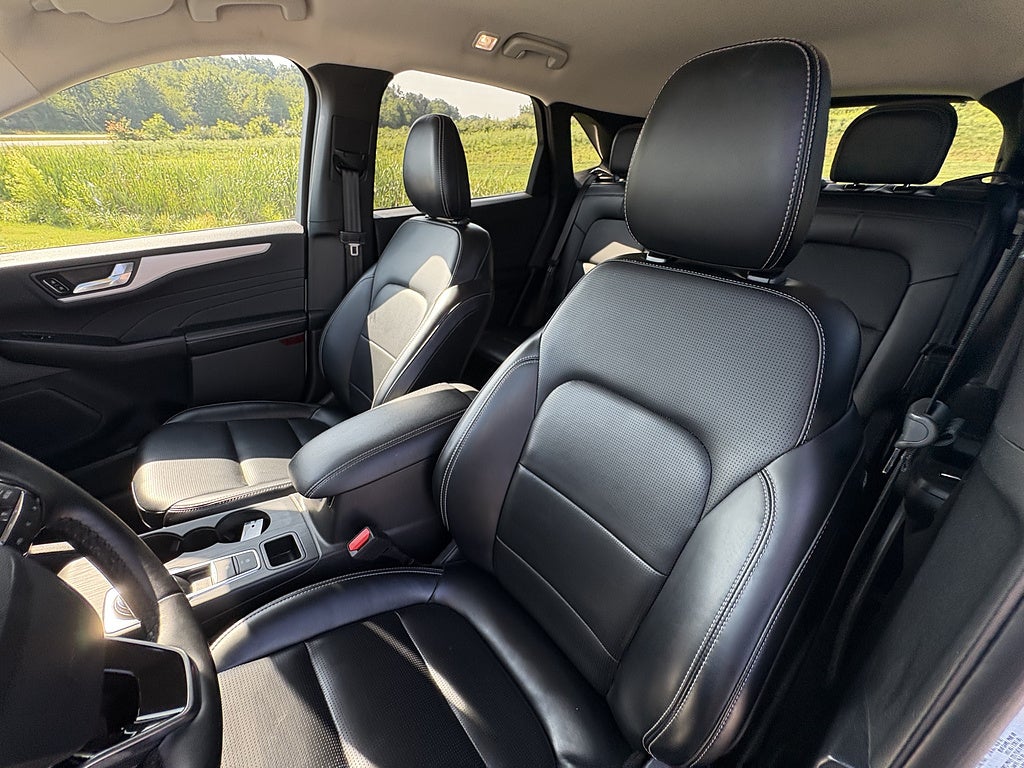 2024 Ford Escape Platinum