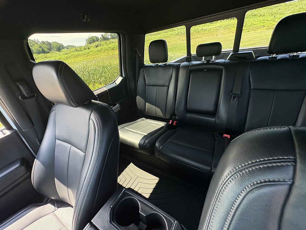 2022 Ford Super Duty F-250 SRW Lariat