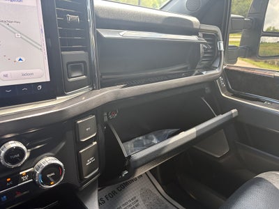 2023 Ford Super Duty F-250 SRW Lariat