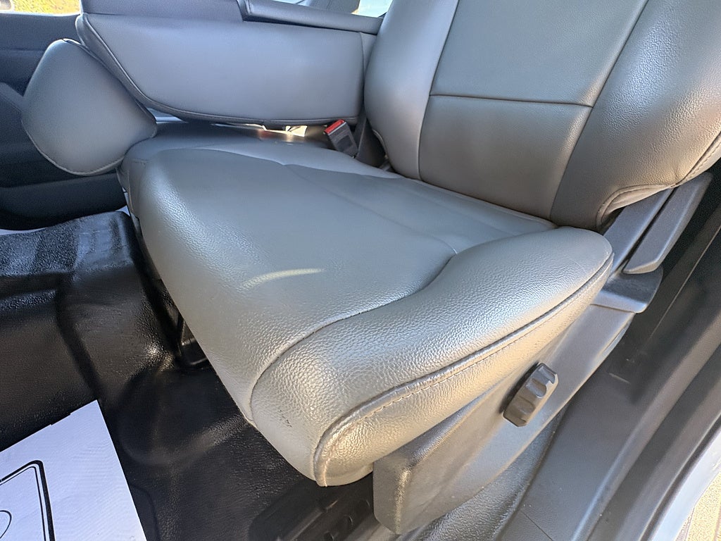 2024 Ford Super Duty F-350 SRW XL