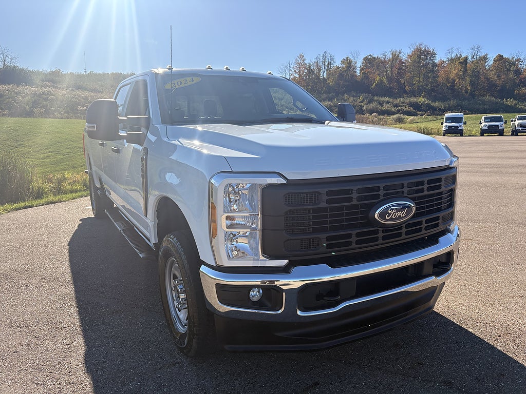 2024 Ford Super Duty F-350 SRW XL