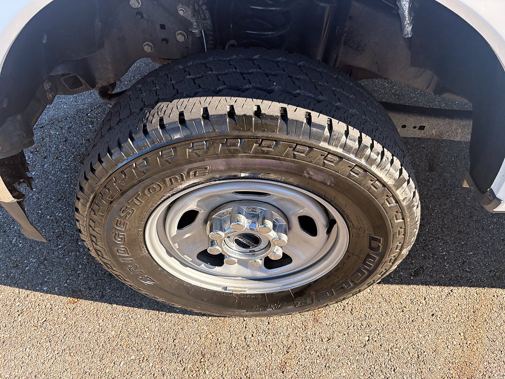 2024 Ford Super Duty F-350 SRW XL