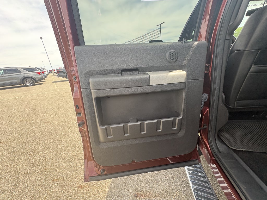 2015 Ford Super Duty F-350 SRW Lariat
