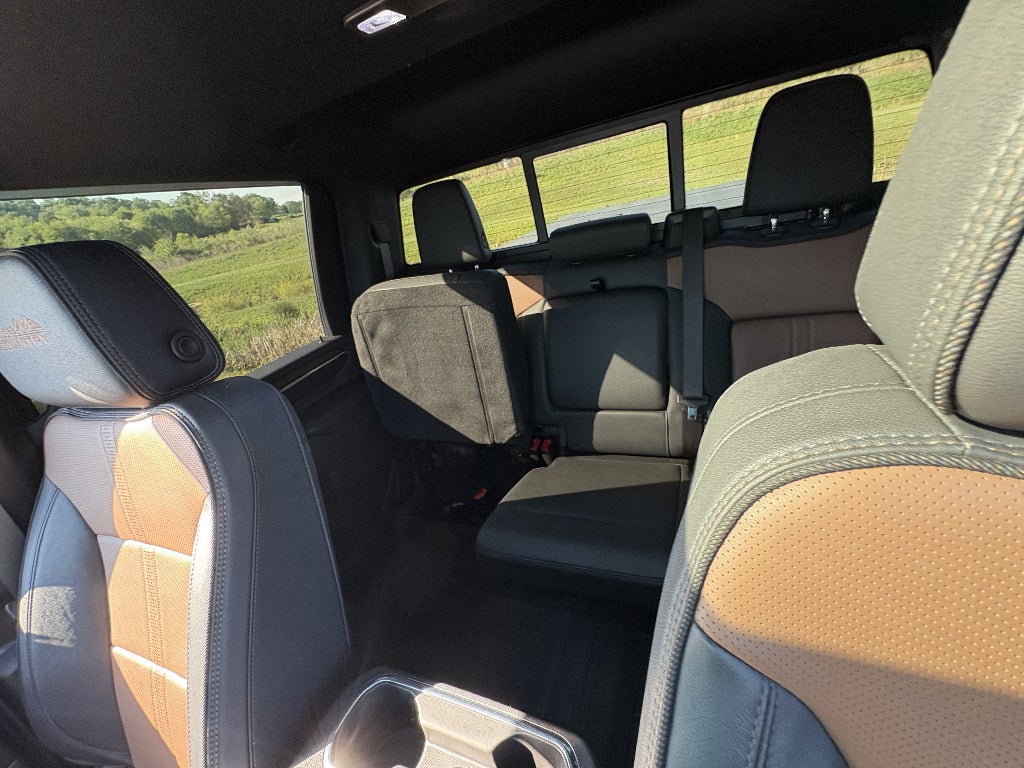 2024 Chevrolet Silverado 3500HD High Country
