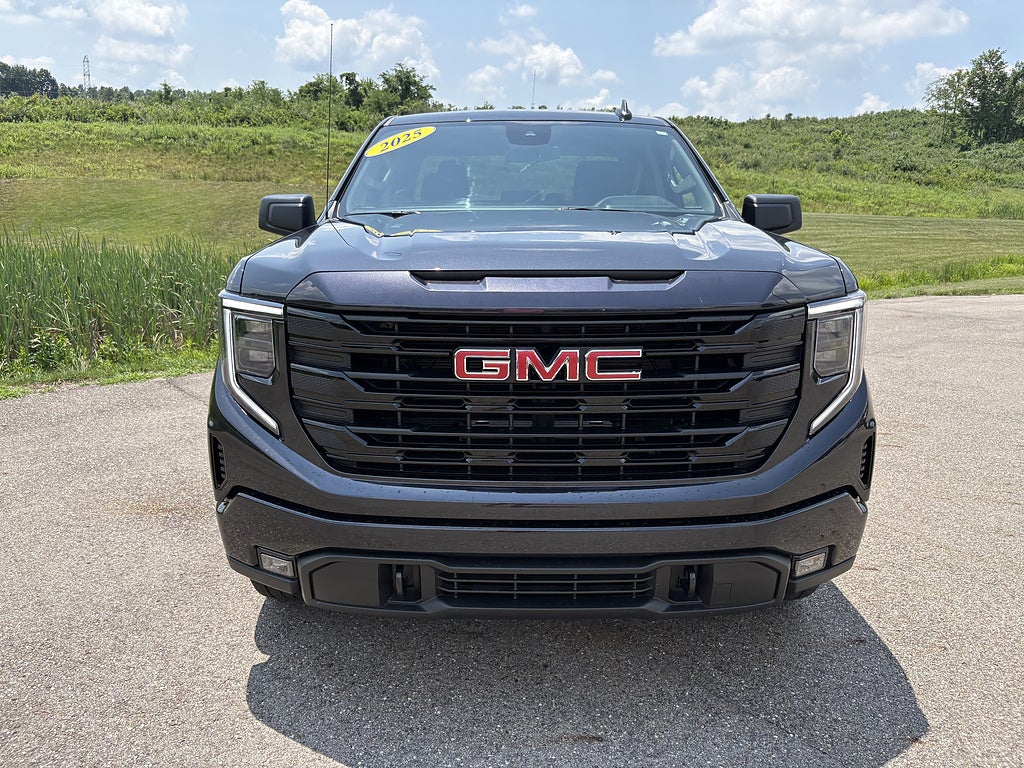 2025 GMC Sierra 1500 Elevation Standard