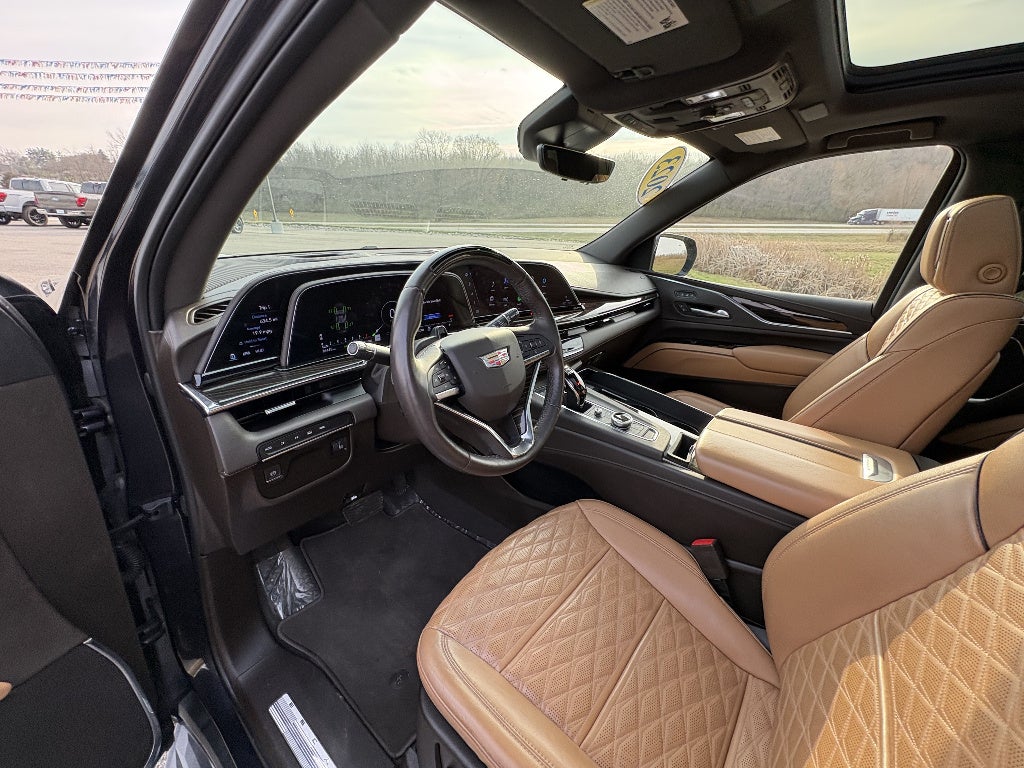 2023 Cadillac Escalade Premium Luxury