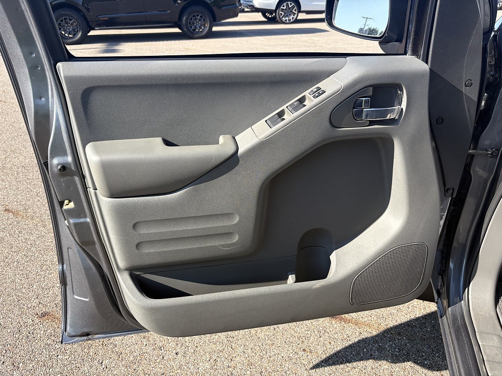 2020 Nissan Frontier S