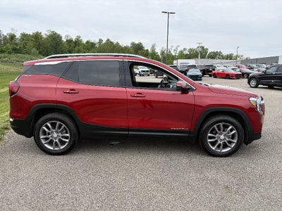 2023 GMC Terrain SLT