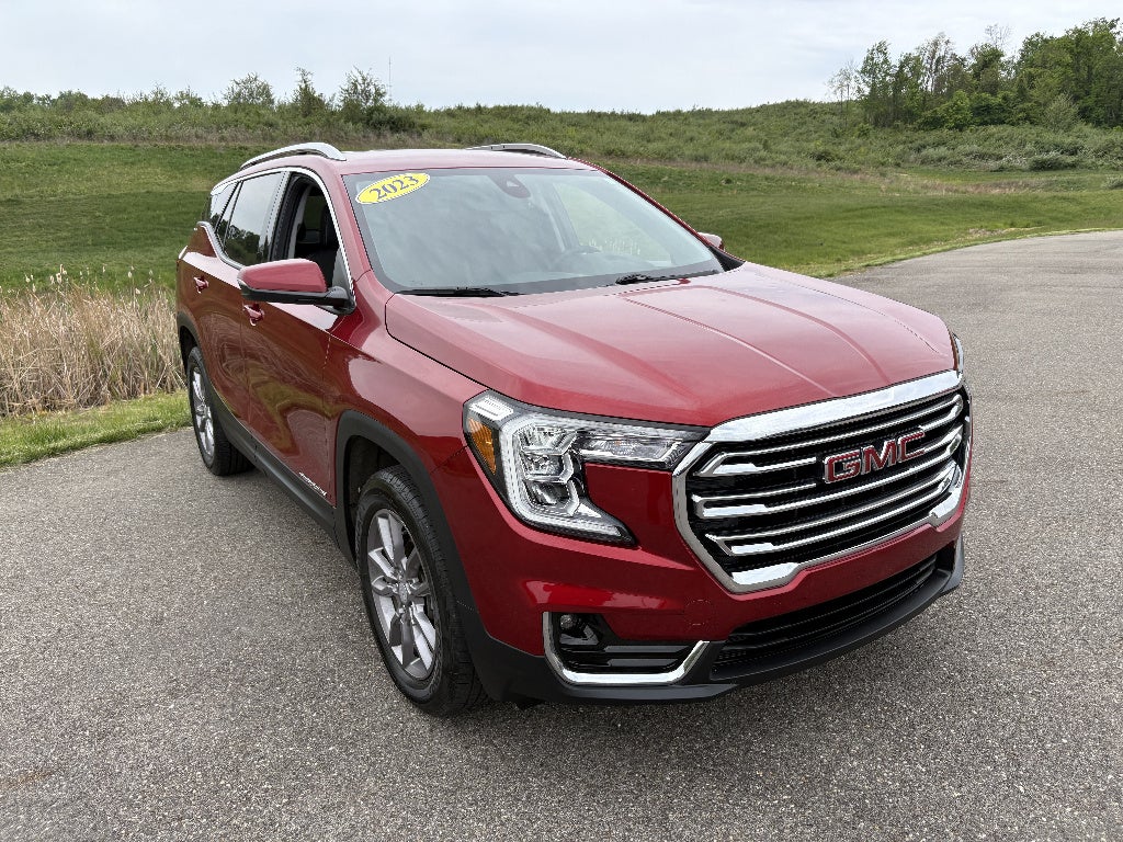 2023 GMC Terrain SLT