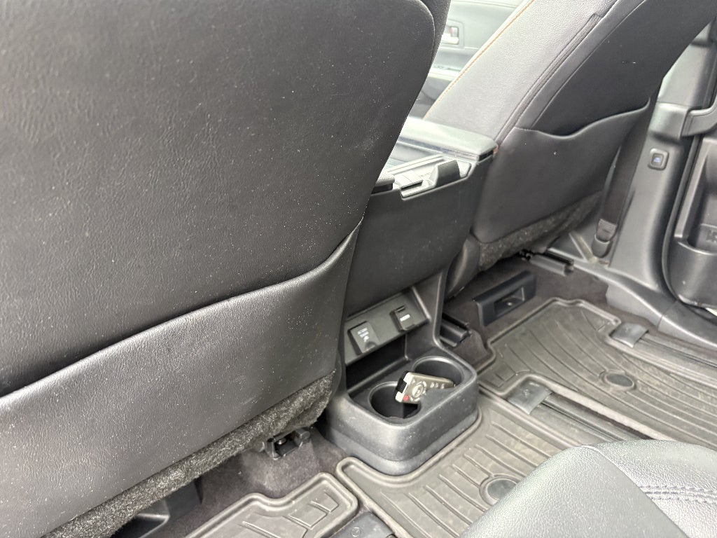 2023 Toyota Sienna XSE 7-Passenger