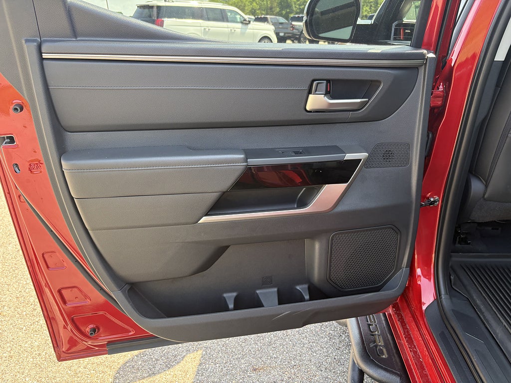 2024 Toyota Tundra 4WD Limited HV