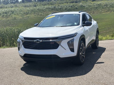 2025 Chevrolet Trax RS