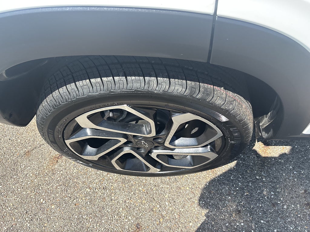 2025 Chevrolet Trax RS