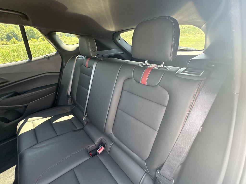 2025 Chevrolet Trax RS