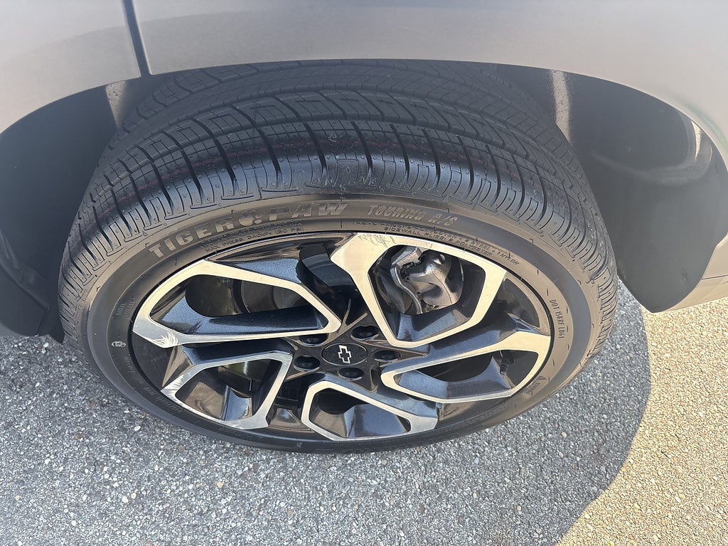 2025 Chevrolet Trax RS