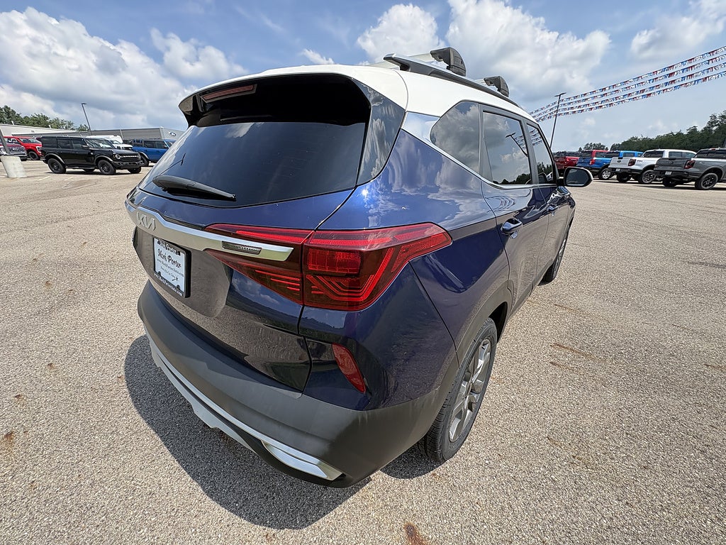2022 Kia Seltos S