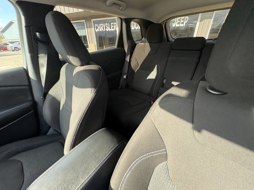 2019 Jeep Cherokee Latitude