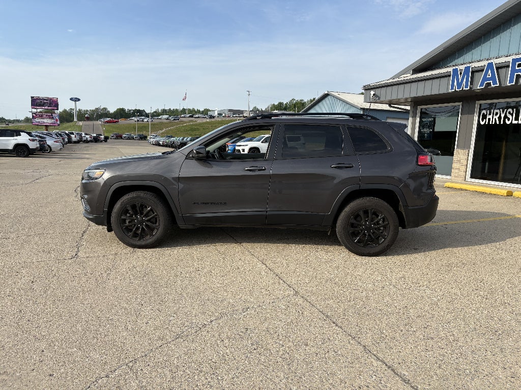 2023 Jeep Cherokee Altitude Lux
