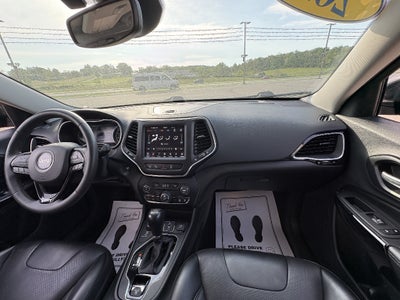 2023 Jeep Cherokee Altitude Lux