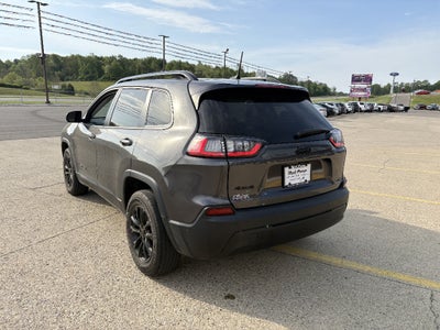 2023 Jeep Cherokee Altitude Lux