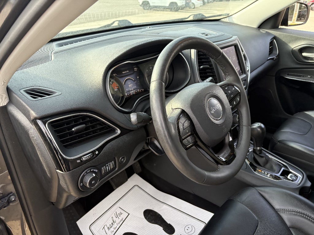 2023 Jeep Cherokee Altitude Lux