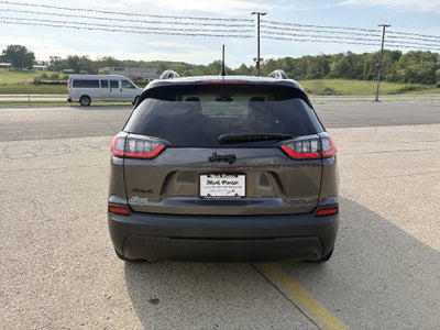 2023 Jeep Cherokee Altitude Lux