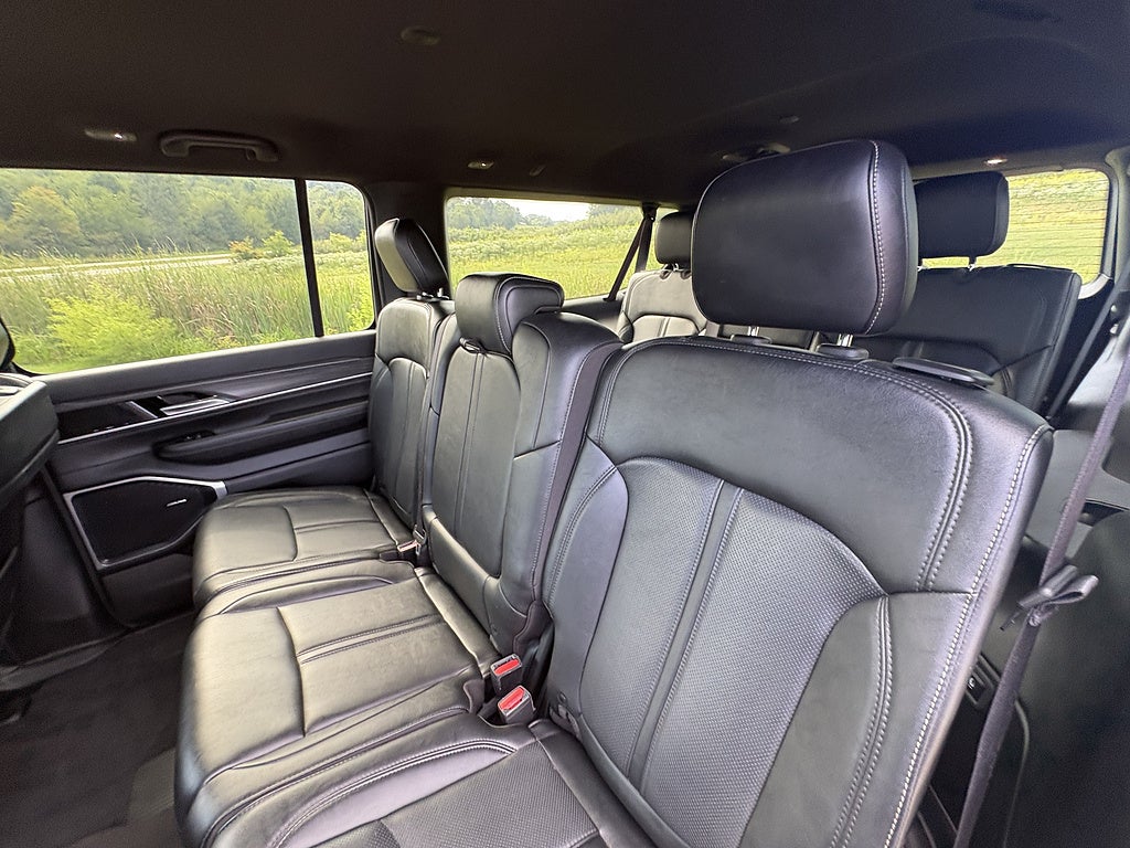 2023 Jeep Wagoneer L Series II