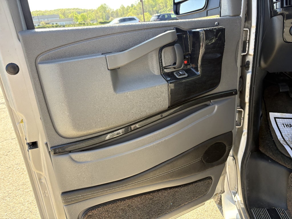 2019 Chevrolet Express Cargo Van 2500