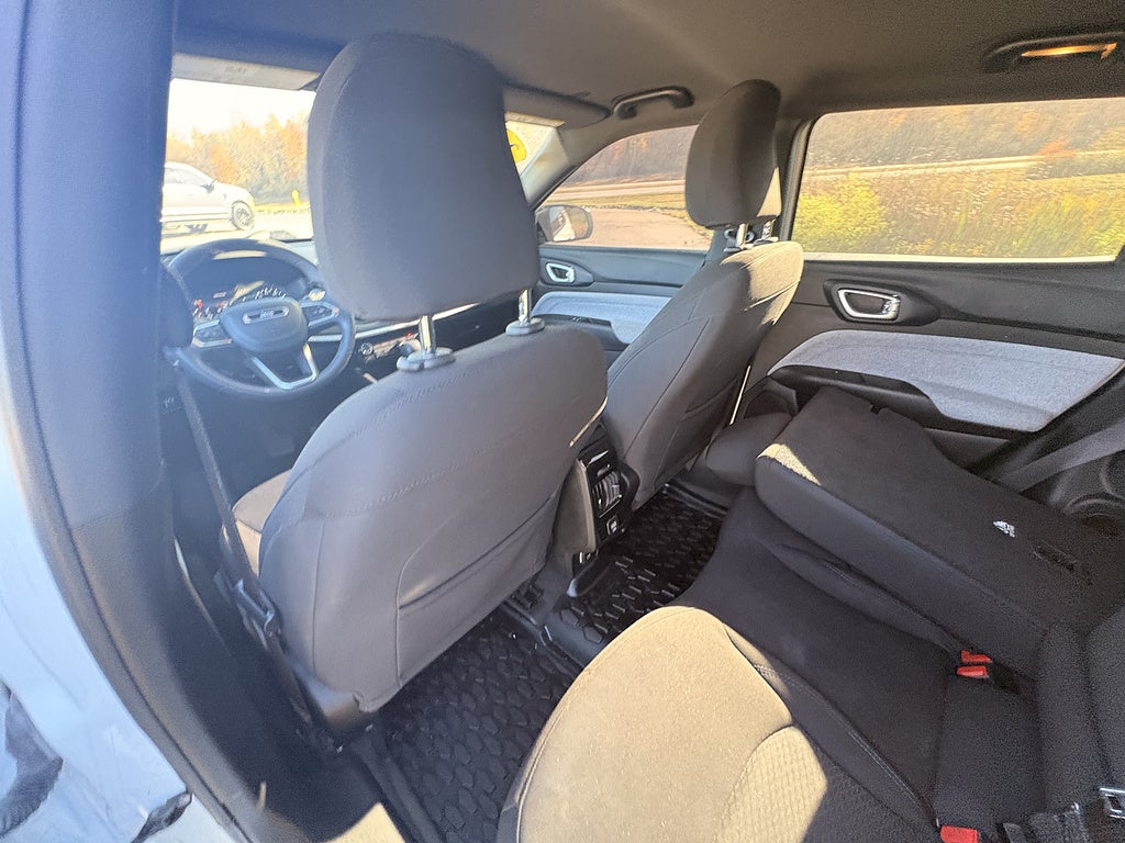 2023 Jeep Compass Sport