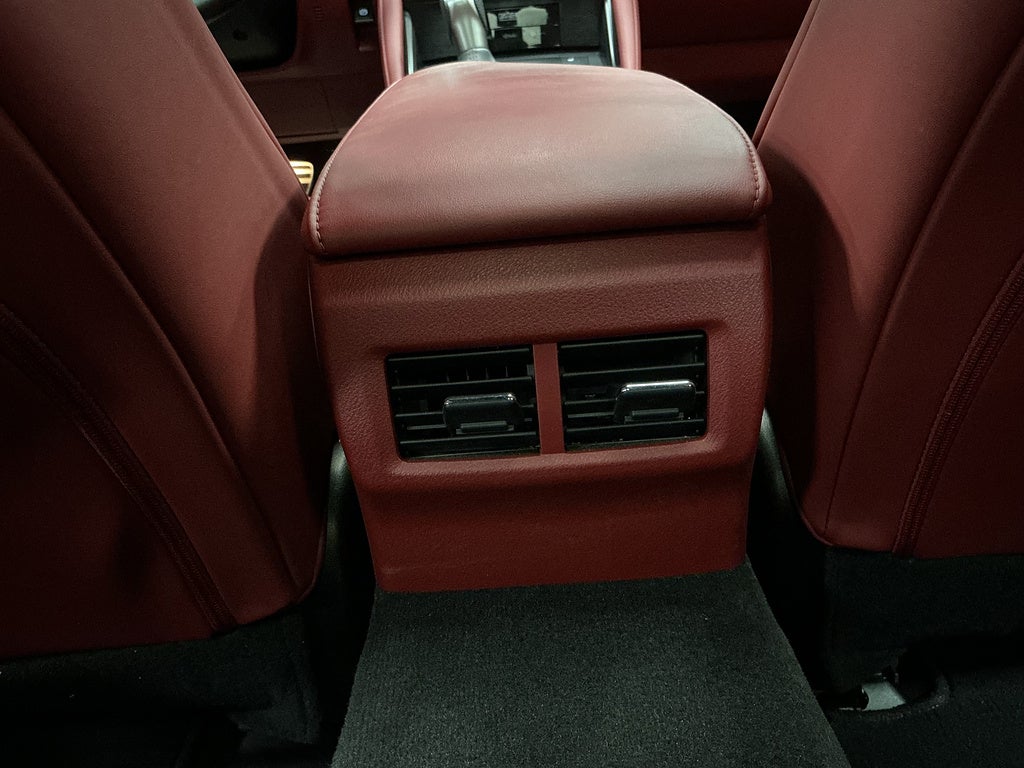 2024 Lexus IS 