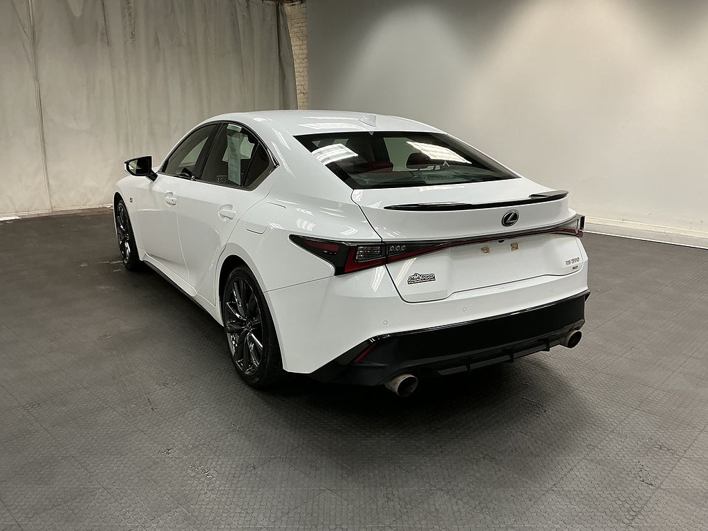 2024 Lexus IS 