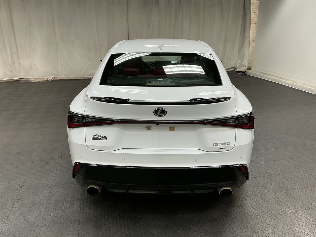 2024 Lexus IS 