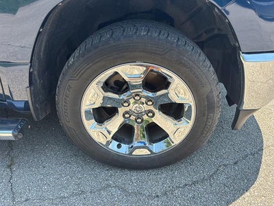 2019 RAM 1500 Big Horn/Lone Star Crew Cab 4x4 5'7' Box