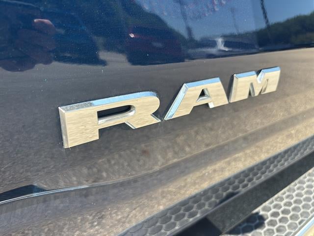 2019 RAM 1500 Big Horn/Lone Star Crew Cab 4x4 5'7' Box