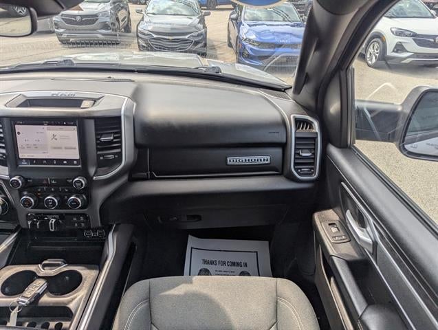 2022 RAM 1500 Big Horn Crew Cab 4x4 6'4' Box