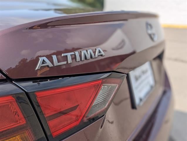2023 Nissan Altima SV FWD