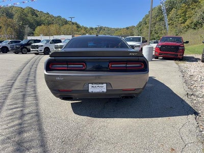 2016 Dodge Challenger SRT Hellcat