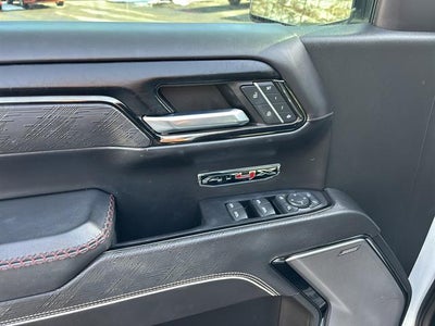 2023 GMC Sierra 1500 4WD Crew Cab Short Box AT4X