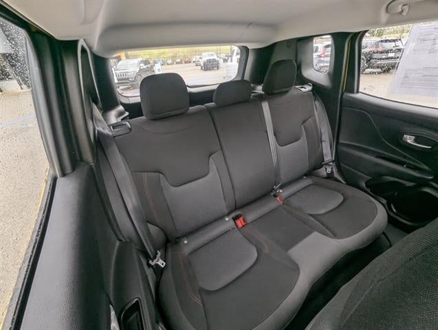 2023 Jeep Renegade Trailhawk 4x4