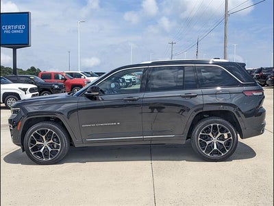 2023 Jeep Grand Cherokee Summit Reserve